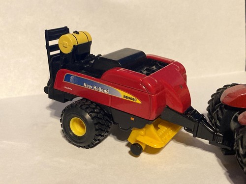 custom 1/64 New Holland big square hay baler - super singles - Picture 4 of 5