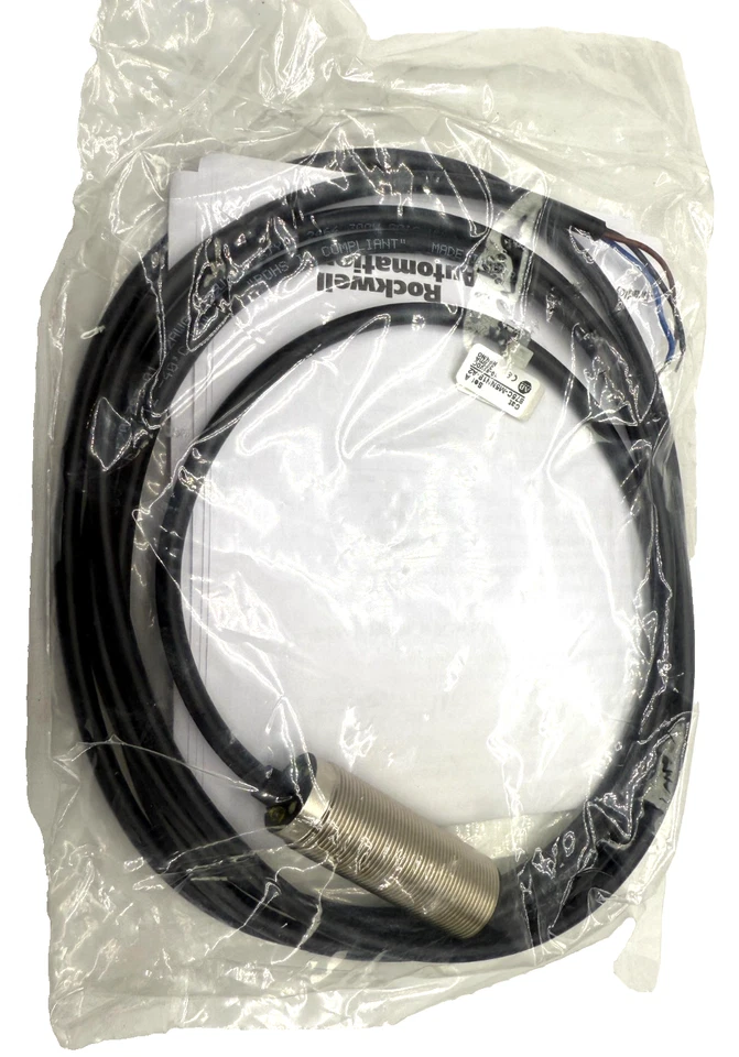 Allen Bradley 875C-M5NN18-A2 Capacitive Proximity Sensor 10-48VDC 300mA 1-5mm - Image 2 of 2