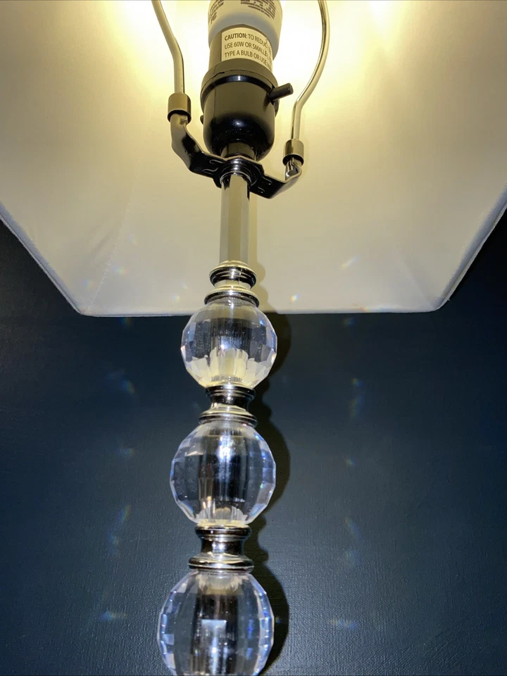 "Lámpara de mesita de noche con bolas de cristal de luz portátil Art Deco pantalla de 18"" con pantalla funciona" Foto 2 de 4