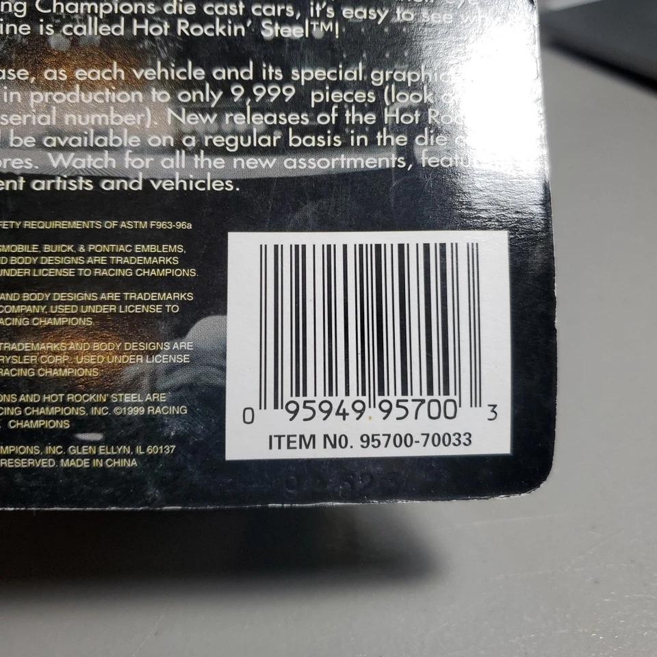 Vintage Racing Champions Edición #33 Edición Limitada Black Sabbath Paranoid Foto 3 de 4