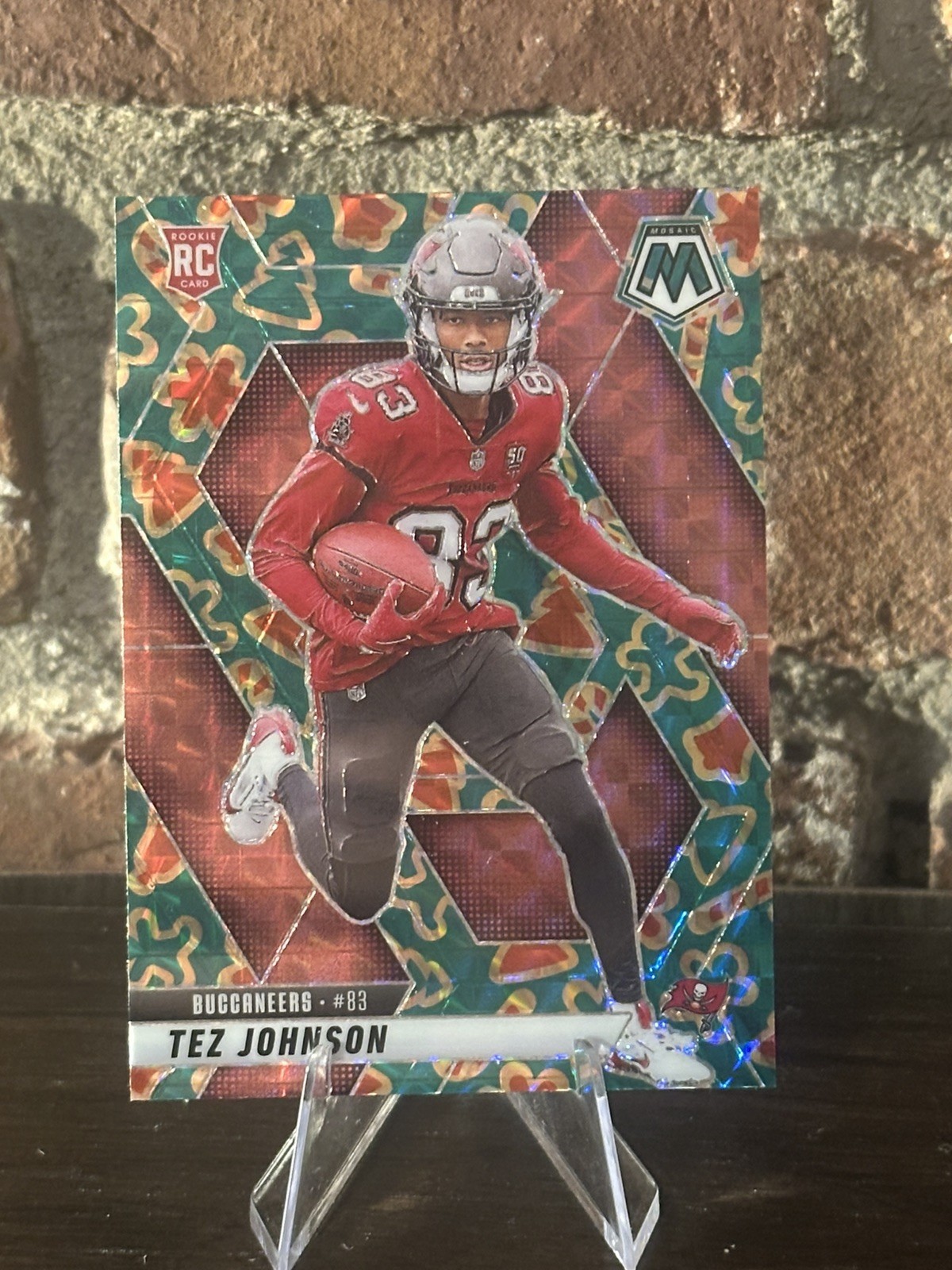 2025 Panini Mosaic Tez Johnson RC #316 Holiday Cookies Prizm SSP - Bucs