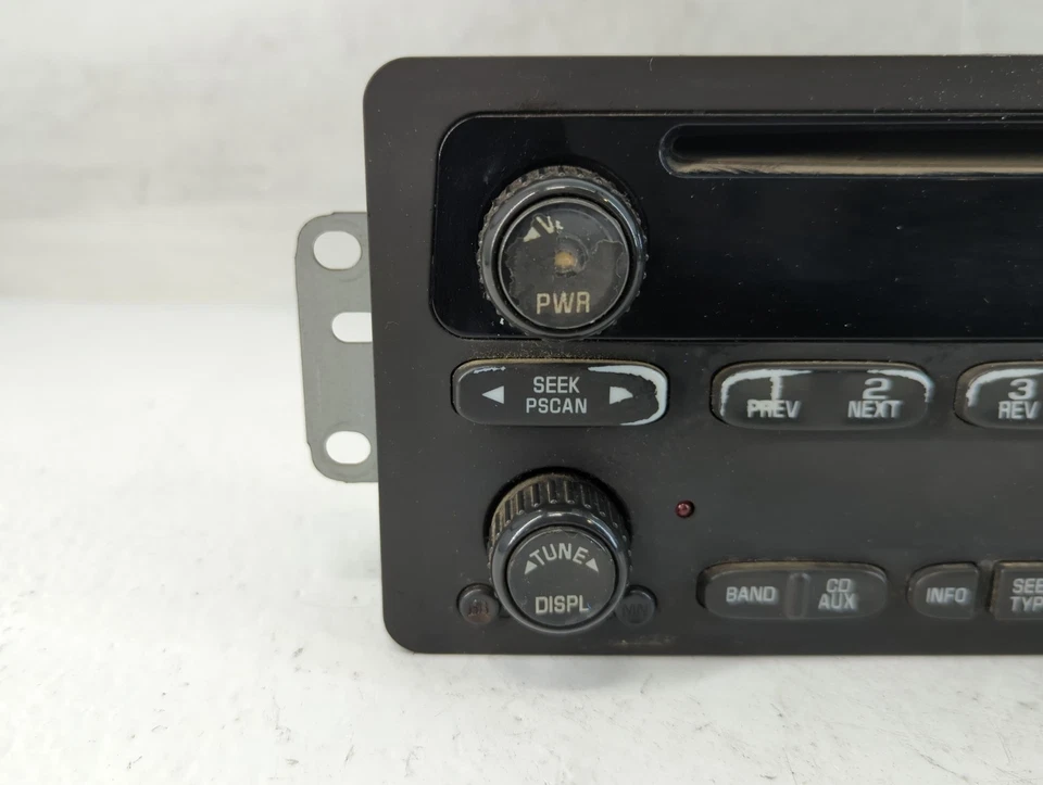 Chevrolet Monte Carlo 2002-2005 Am Fm reproductor de CD receptor de radio DCIUC Foto 3 de 4