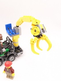 LEGO CITY: Logging Truck (60059)