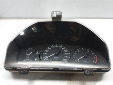 Compteur Mazda 323