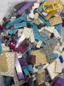 LEGO FRIENDS: Horse Vet Trailer (41125) ~ Retired ~ Complete ~