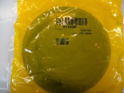 JOHN DEERE Genuine OEM Drive Disk M114485 TRS27 TRS32 526 726 732 826 832 1032
