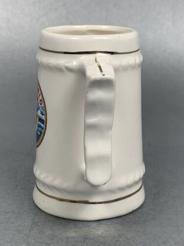 Porta palillos de dientes Sea World Mini Cup 1974 Japón 3" etiqueta original Sea World vintage - Imagen 3 de 16