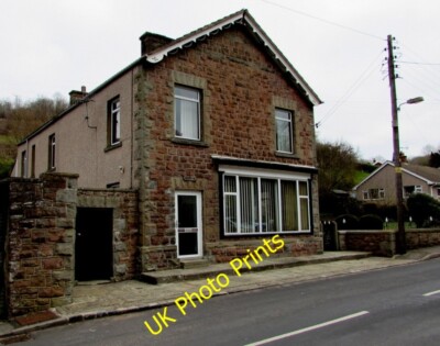 Photo 6x4 Corrella, High Street, Clearwell Clements End There are no shop c2015