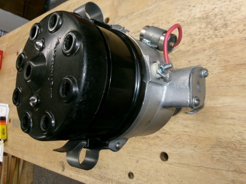 Mallory Pontiac Dual Point distributor 326 389 400 421 455 set up on machine - Picture 10 of 22
