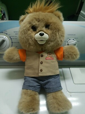 Teddy Ruxpin Storytelling Bear 2017 - Main Image