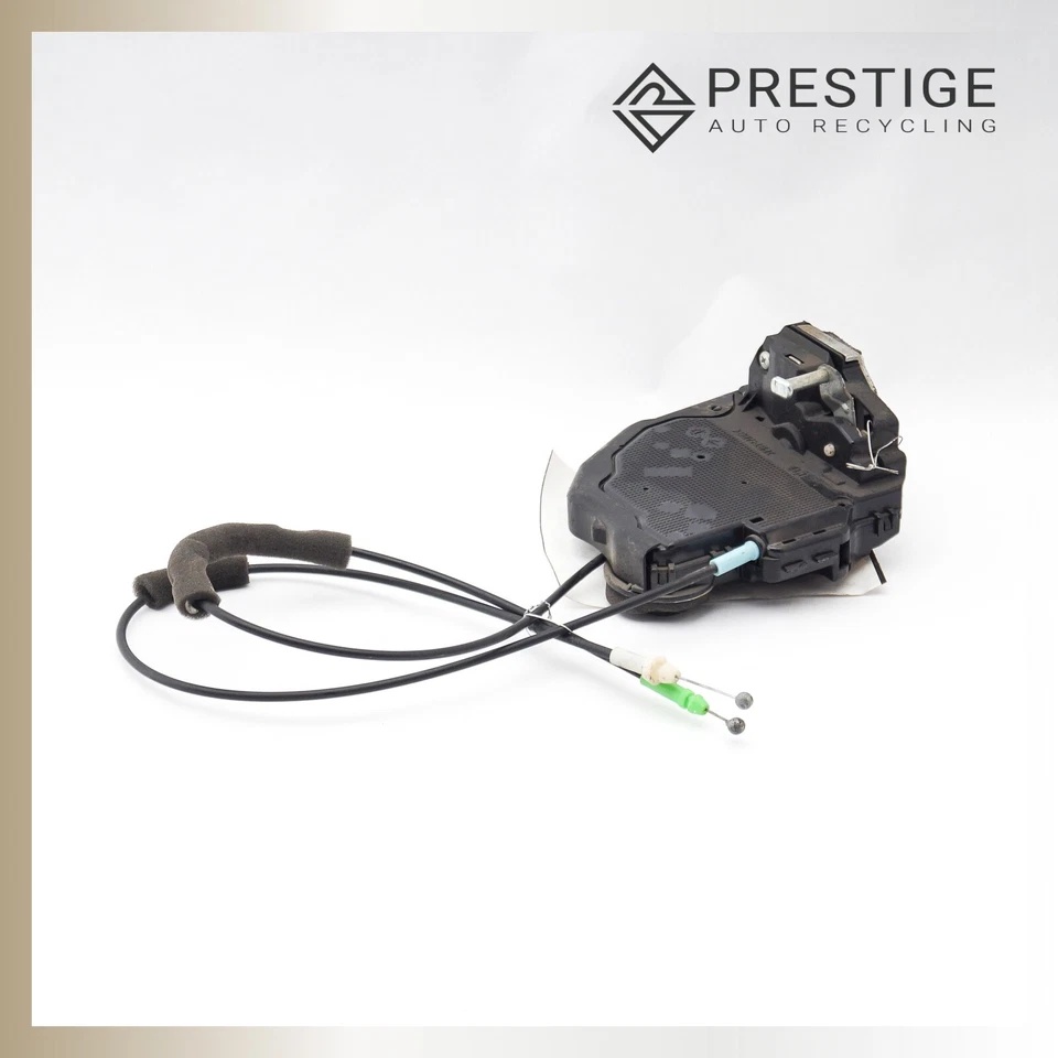 Actuador de cierre de puerta trasero izquierdo Toyota Highlander 2007-2013 69060-33120 OEM Foto 3 de 4