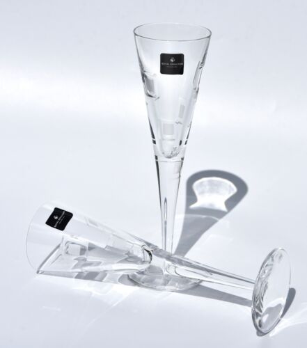 Pair of Royal Doulton Crystal METRO Champagne Flutes / Toasting Flutes - Photo 1/11