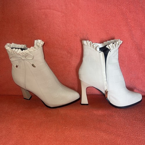 New Ruffle Trim Bow Decore Point Toe Heel Classic Boot With Chunky Heel 9 1/2 - Picture 2 of 5