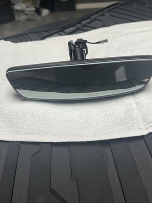 13532977 Like New Genuine OEM , 2020 GMC Acadia Denali Rear View Mirror ,