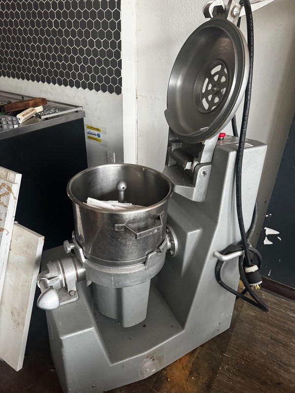 Robo Coupe R25 Vertical Cutter/Mixer