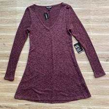 Express Women’s XS Burgundy Ribbed Knit V-Neck Long Sleeve Mini Dress NWT