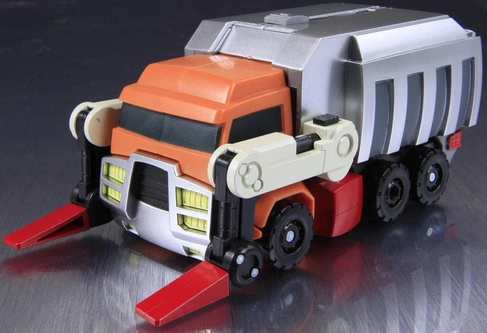 TA32 Wreck-Gar | Japanese Transformers Animated Takara Exclusive - Image 3 of 4