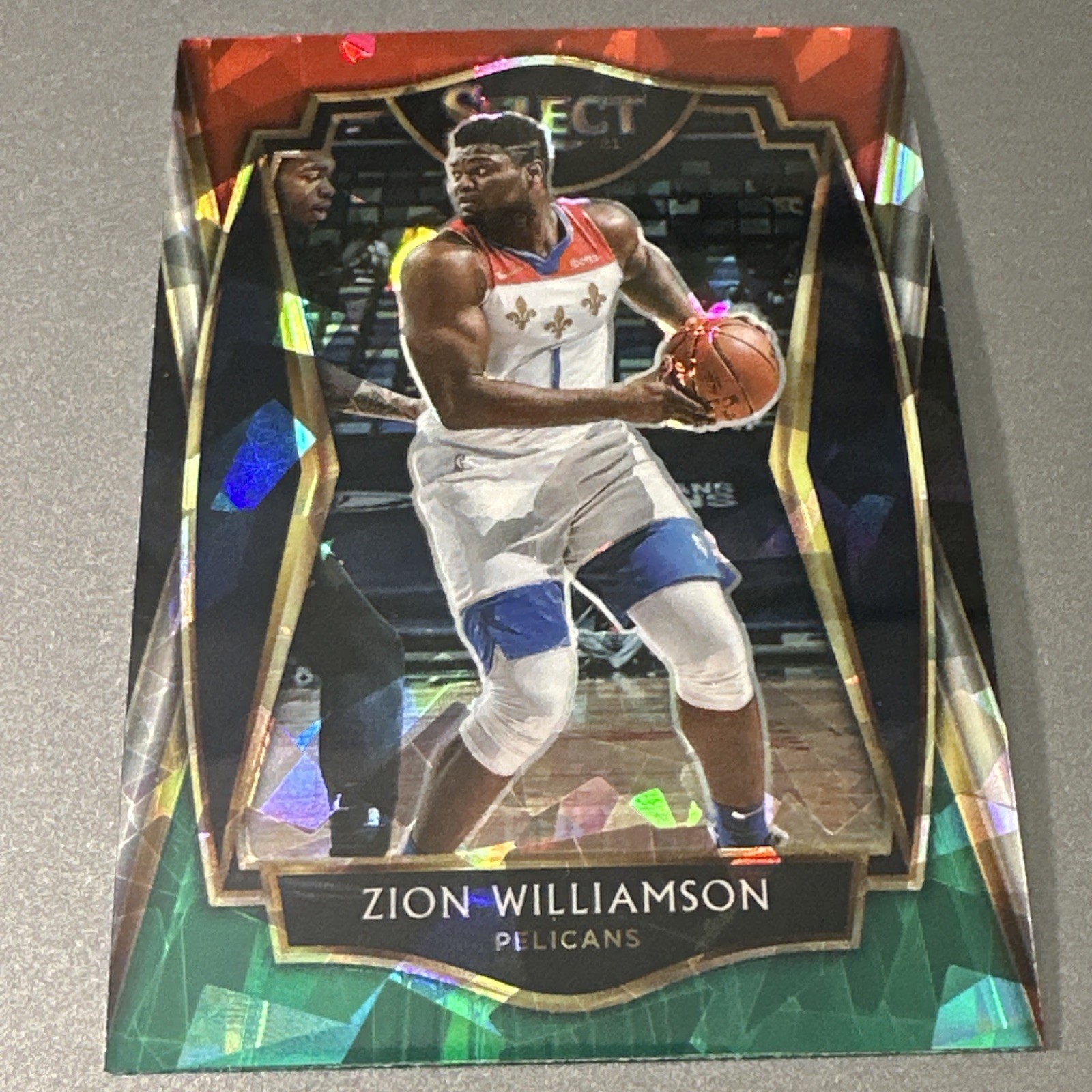 2020-21 Panini Select Zion Williamson Red White Green Cracked Ice Premier #136