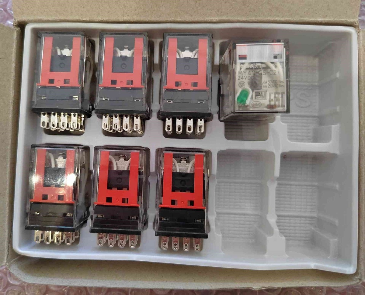 10 pcs New IN Box Omron MY4N-GS AC220/240 General Relay | UK 10 pcs New IN Box Omron MY4N-GS AC220/240 General Relay | UK