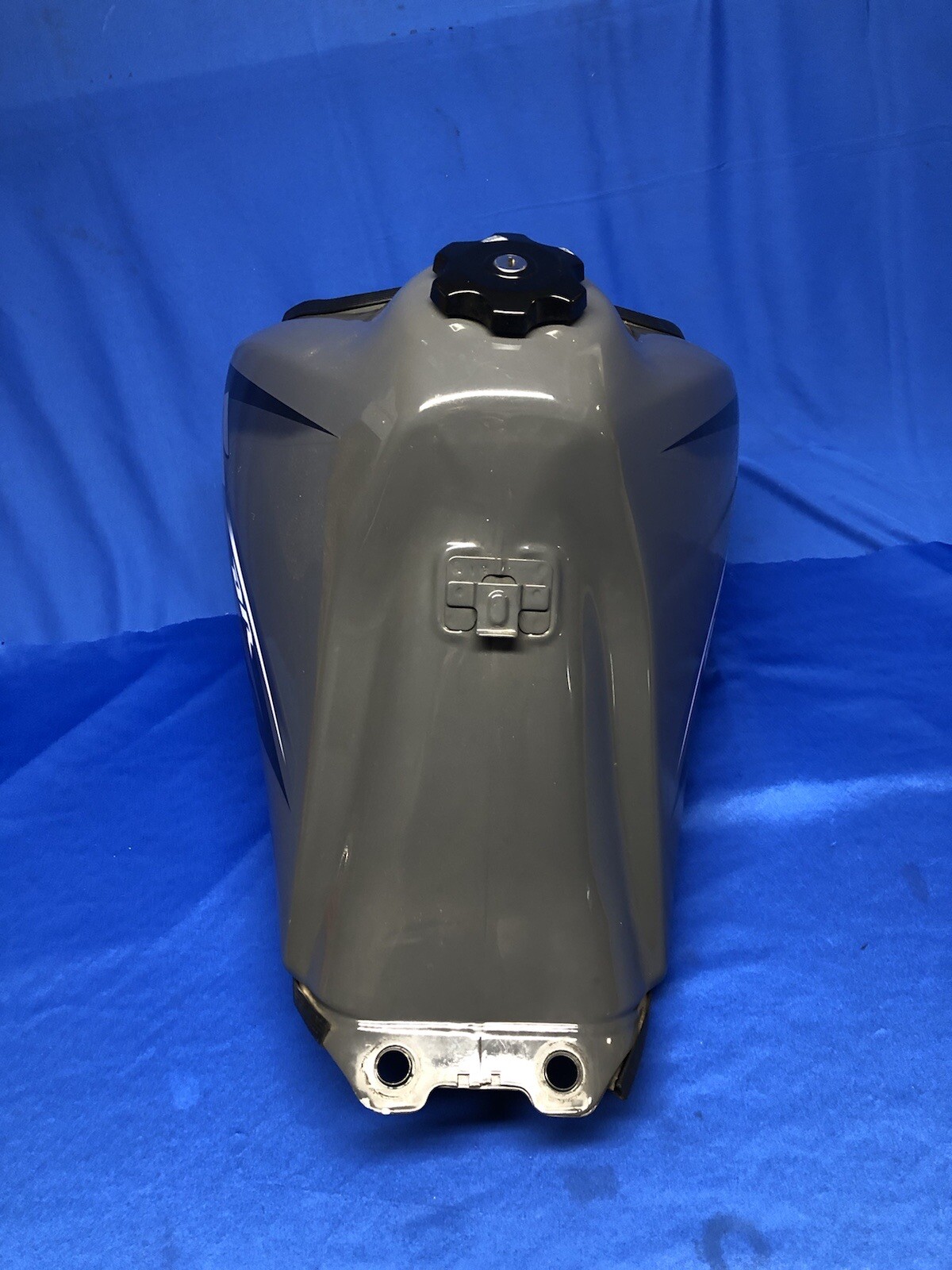 Suzuki DR650 Fuel Gas Tank Oem Stock DR650SE eBay