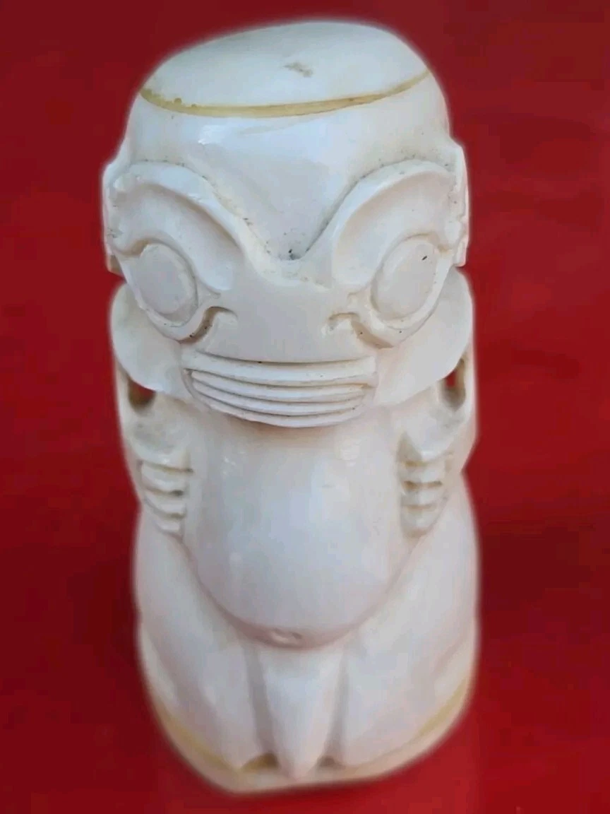 SANS PRIX DE RÉSERVE - Nacre - Sculpture de Poulpe Coquillage marin