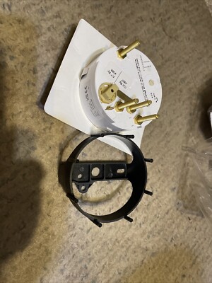 たかふみ Amazon.com: ECG EKG Paper Quinton Instruments 036869-001