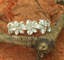 Silver Plumeria Lei Wedding Band 8mm,Hawaiian,Flower,Lei Band,Cute,Simple