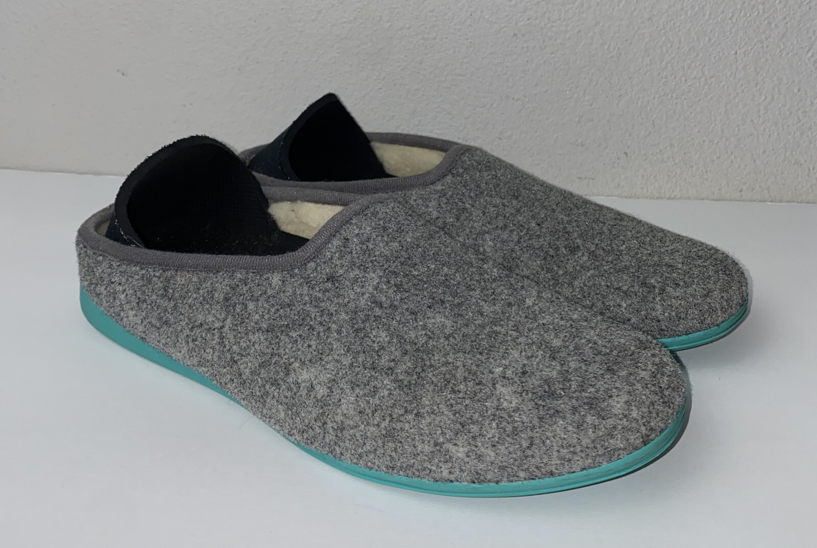 SAOLA Pantofole da donna classiche foderate in pelliccia sintetica Mahabis taglia US 8 EU 39 grigio suola acqua
