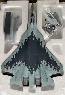 HOBBY MASTER 1:72 scale SU-57 