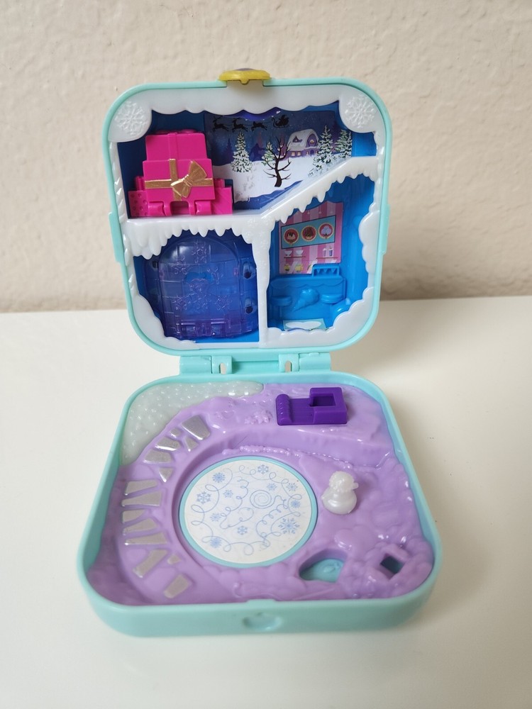 Polly Pocket Hidden Hideouts Micro Playset Frosty Fairytale ~Gently Used~
