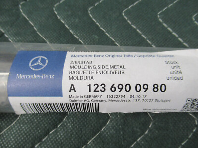 MERCEDES W123 Rear Left Upper Quarter Moulding Trim 1 Year for 