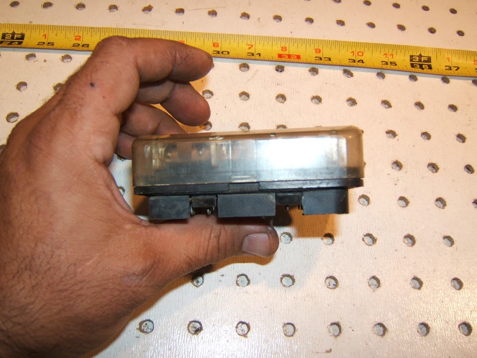 BMW 1974 2002 under Hood 12 Fuse type small Fuse OE 1 Box with 12 fuses &1 Cover - Image 4 of 4