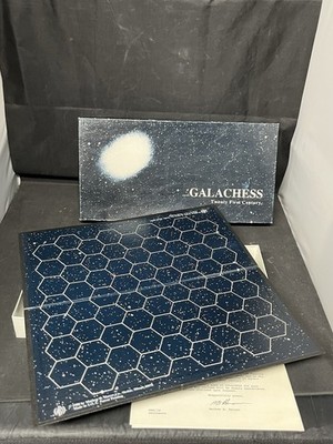 Vintage 1980 Unique Galaxy Chess Set Board Game - Galachess W Box 100% Complete