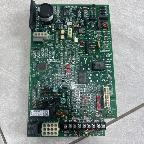 Trane American Standard CNT04678 Furnace Control D342263P01 50V64-495-03
