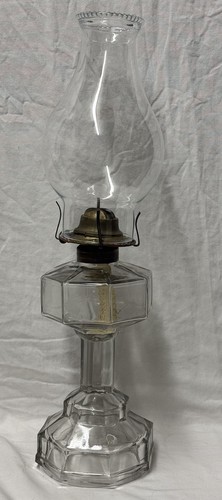 Antique EAPG Octavia Glass Oil Lamp Octagon shape Font & Base c. early 1900s - Picture 2 of 24