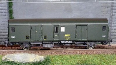 Models World 30317 Gepäckwagen, SNCF, Dd2ai, Grün 301, UIC Kennzeichnung, Lichter
