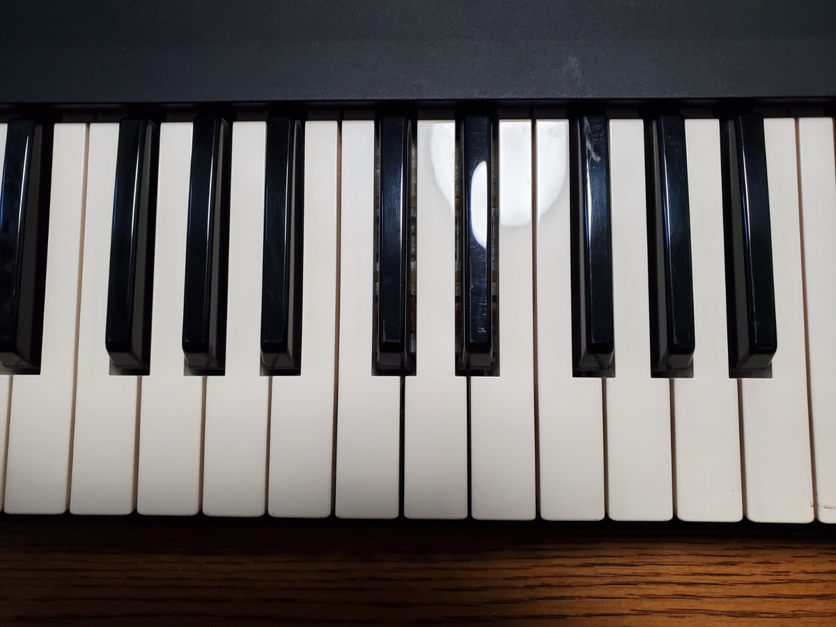 KORG X3 Synthesizer Music Workstation Used Good Condition