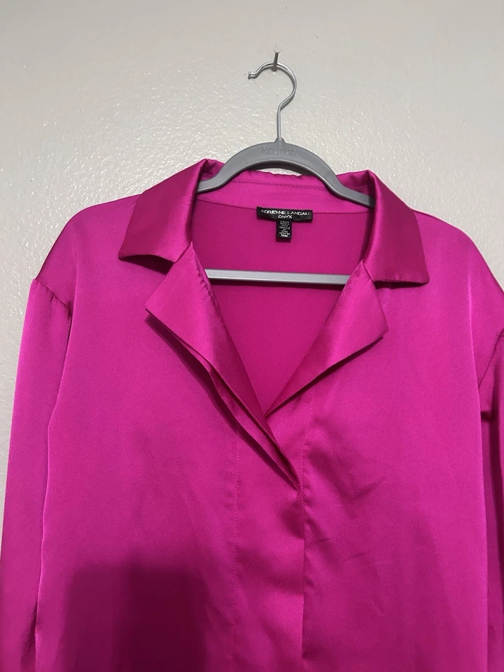 Blusa Adrienne Landau Elegante Fucsia Abotonada Con Borde Brillante Cadena Nueva con Etiquetas Talla S Foto 3 de 4