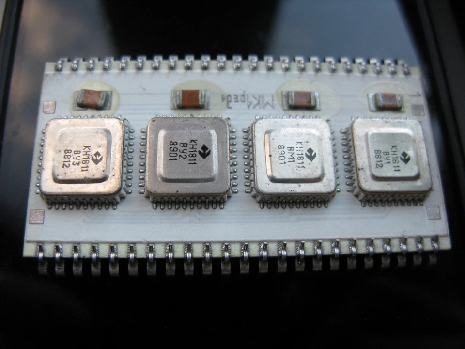 #2 RARE vintage cpu ceramic DC30x DEC PDP f 11 ≈ 8080≈ MOS 6502≈ 4004≈ 8008 - Image 3 of 4