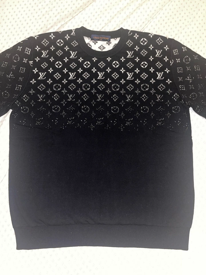 LOUIS VUITTON Men’s Black Monogram Gradient Cotton Knit Crewneck Sweater Size M - Image 3 of 4