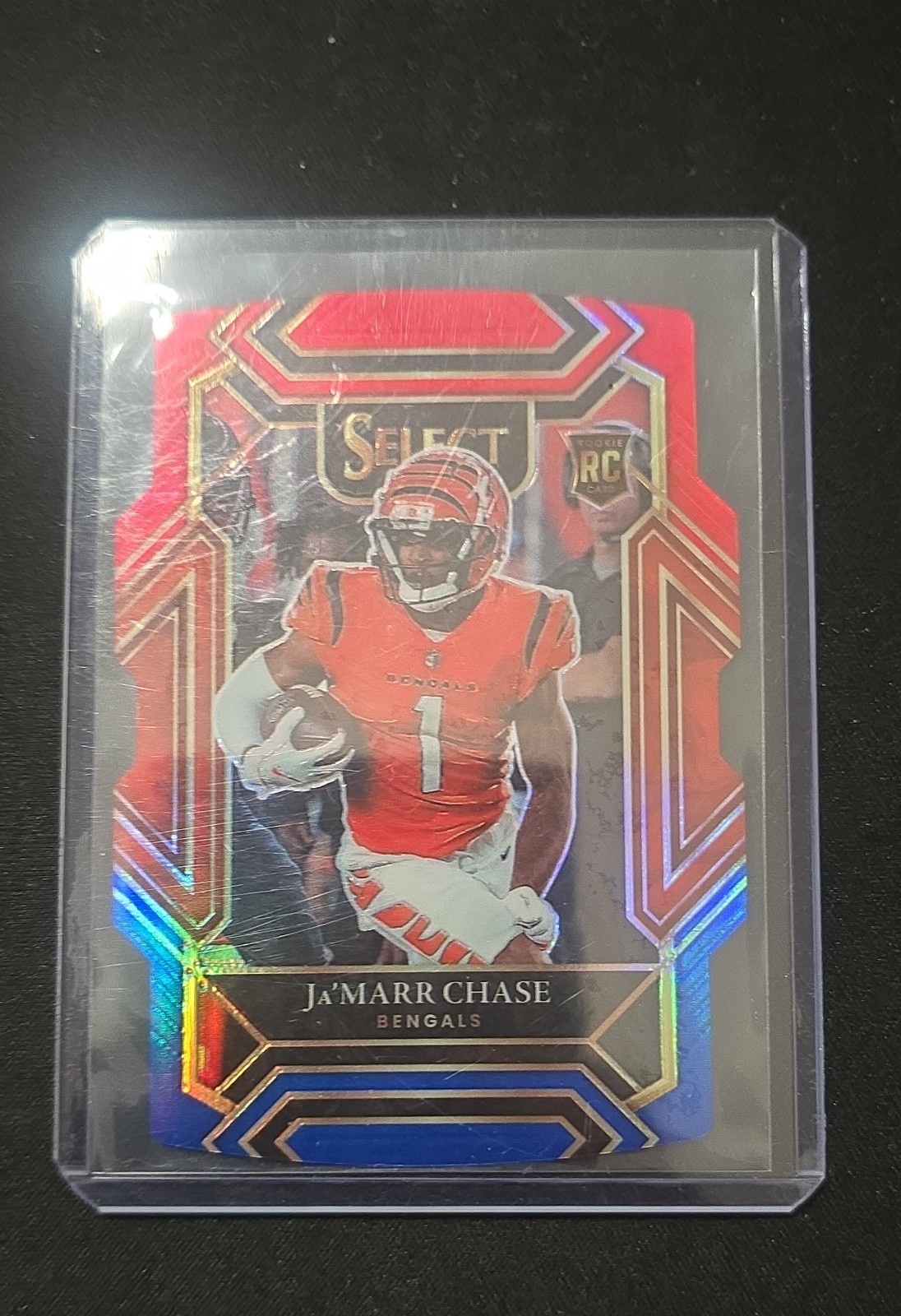 2021 Panini Select - Club Level Ja'Marr Chase #247 Red & Blue Prizm Die-Cut (RC)