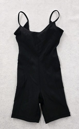 Lululemon Ribbed Contoured Unitard Size 4 Shelf Bra 6" Inseam Stretch Yoga Black