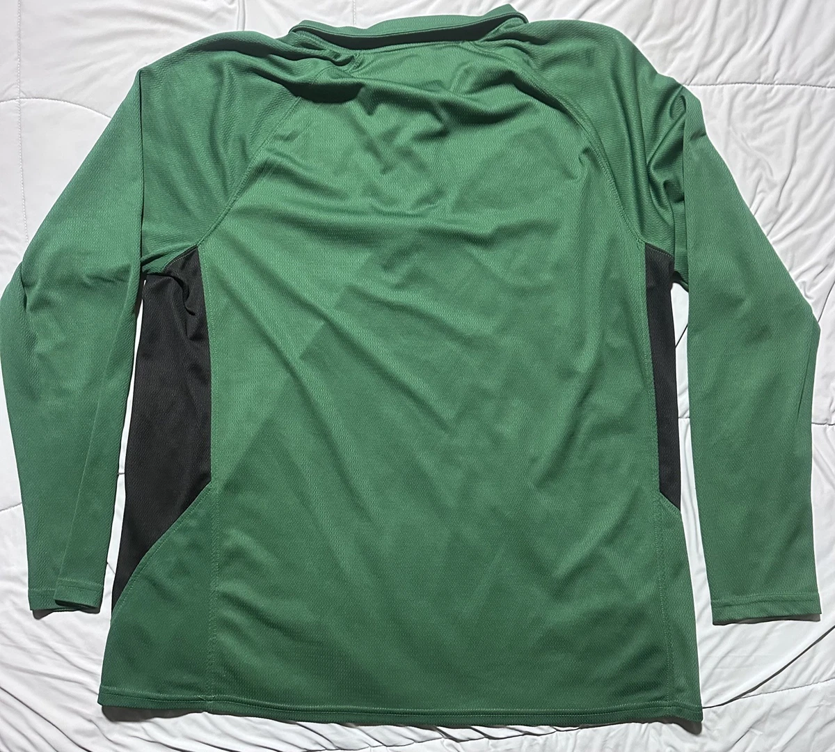 Chemise Homme Été Américaine À Manches Courtes Texture Fine Broderie Design Mode Décontracté Taille Étalon Polyester Mélange