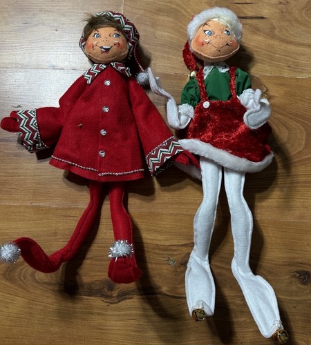 2008 2012 ANNALEE 14" RED CHRISTMAS Elves Figure posable tinsel pom hat