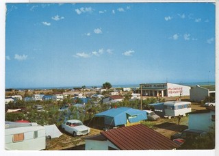 CP Originale Voiture VIAS sur MER Camping Caravane Peugeot 404 Citroën DS