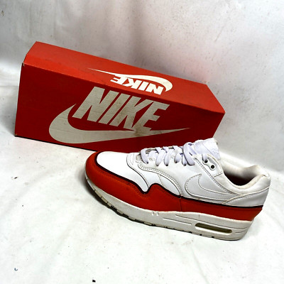 Womens Nike Air Max 1 SE Sneaker Shoe White Orange Lifestyle 881101-102 Size 7.5