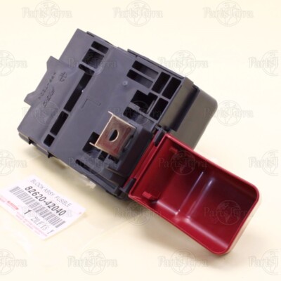 Genuine Toyota Fusible Link Block 82620-42040 For Rav4 2001-2005 ACA20/21/23/26 – OEM Japan - View #3
