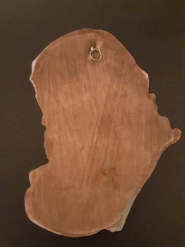 Hand Painted Resin Madonna and Child Wall Sculpture Beautiful Decoration. - Picture 9 of 9
