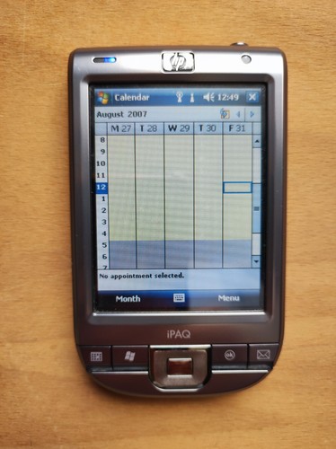 HP iPAQ 114 Classic Handheld Win 6.0 - Picture 7 of 10
