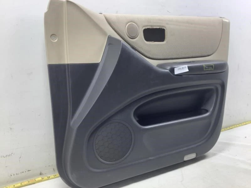 Toyota Highlander 2001 puerta delantera derecha panel interior marfil bronceado OEM+ Foto 2 de 4